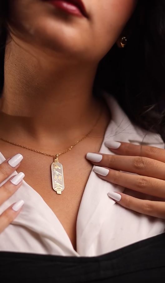 سلسلة هيروغليفي