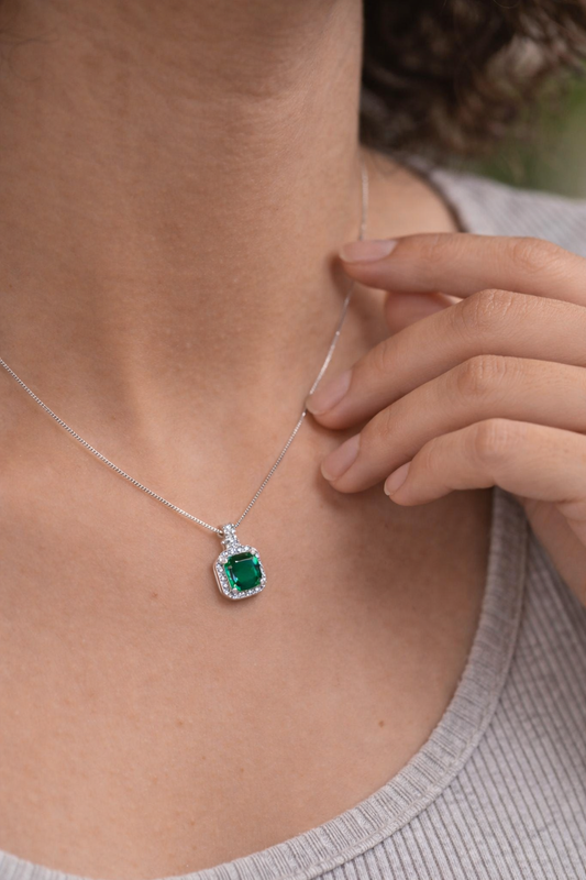 Cubic Crystals Necklace