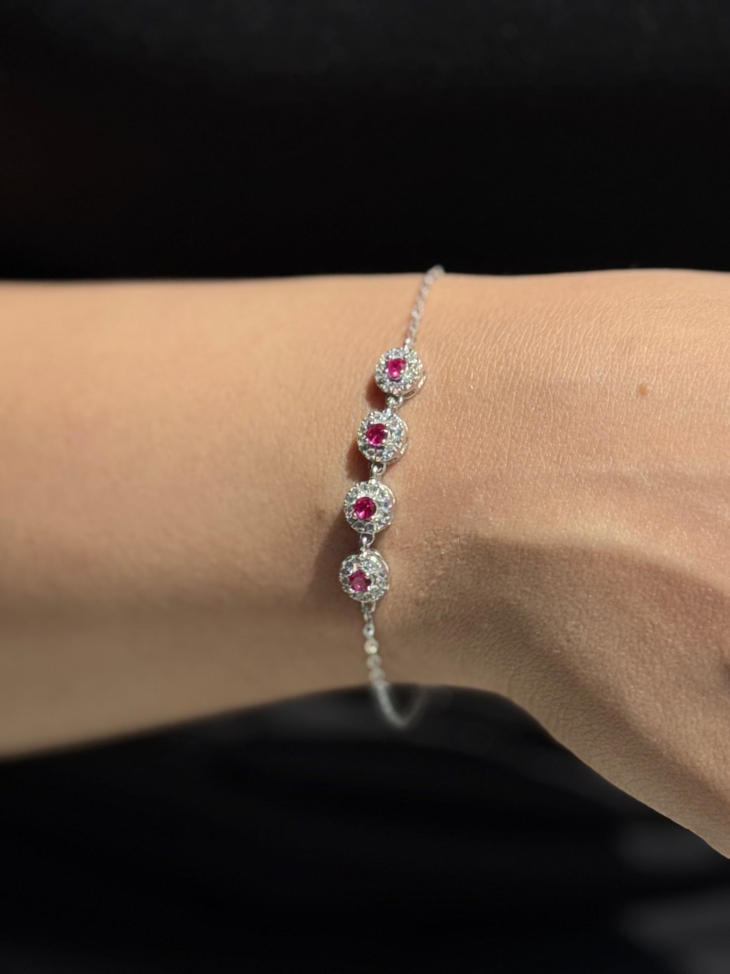 Circular Diamond Chain Bracelet